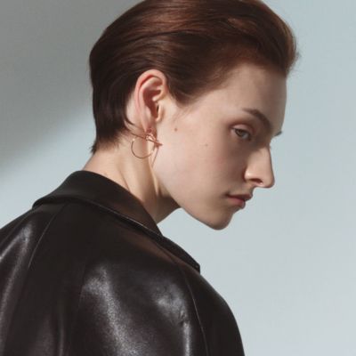Loop earrings, small model, View: video, view 2 of 3